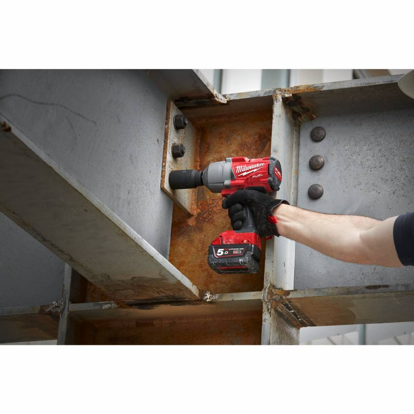 Гайковерт акумуляторний 1/2" MILWAUKEE, M18 FHIWP12-502X, 1491Нм (зарядний пристрій, 2 акум.Х 5Ач, HDкейс)-4933459693