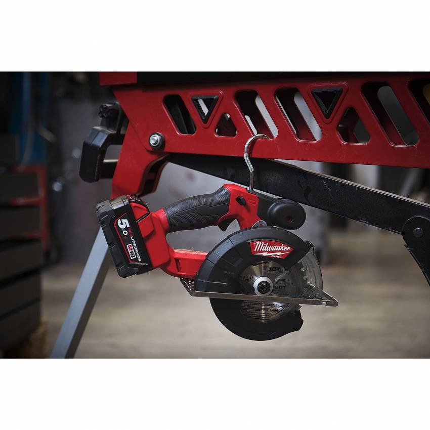 Циркулярна пилка MILWAUKEE M18 FUEL FMCS-502X 4933459193-4933459193