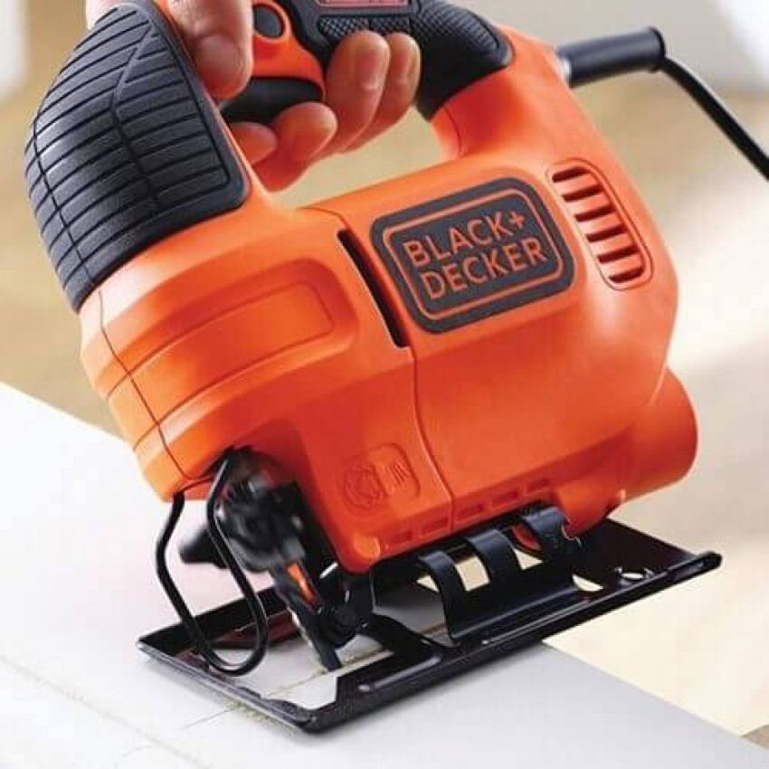 Пила лобзикова мережева BLACK DECKER KS701E-KS701E