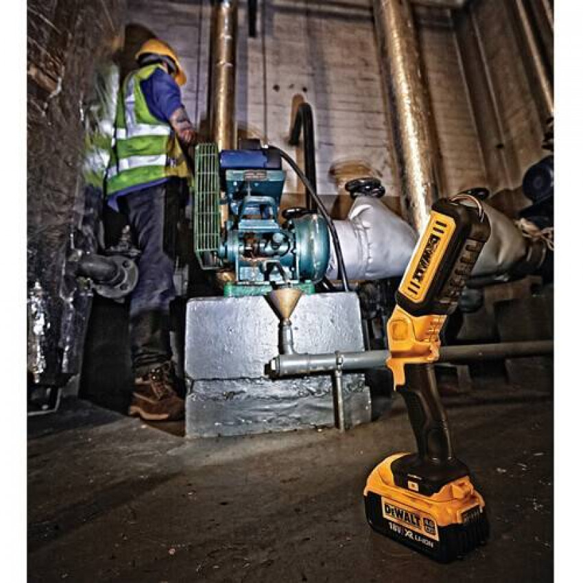 Ліхтар світлодіодний акумуляторний DeWALT DCL050-DCL050