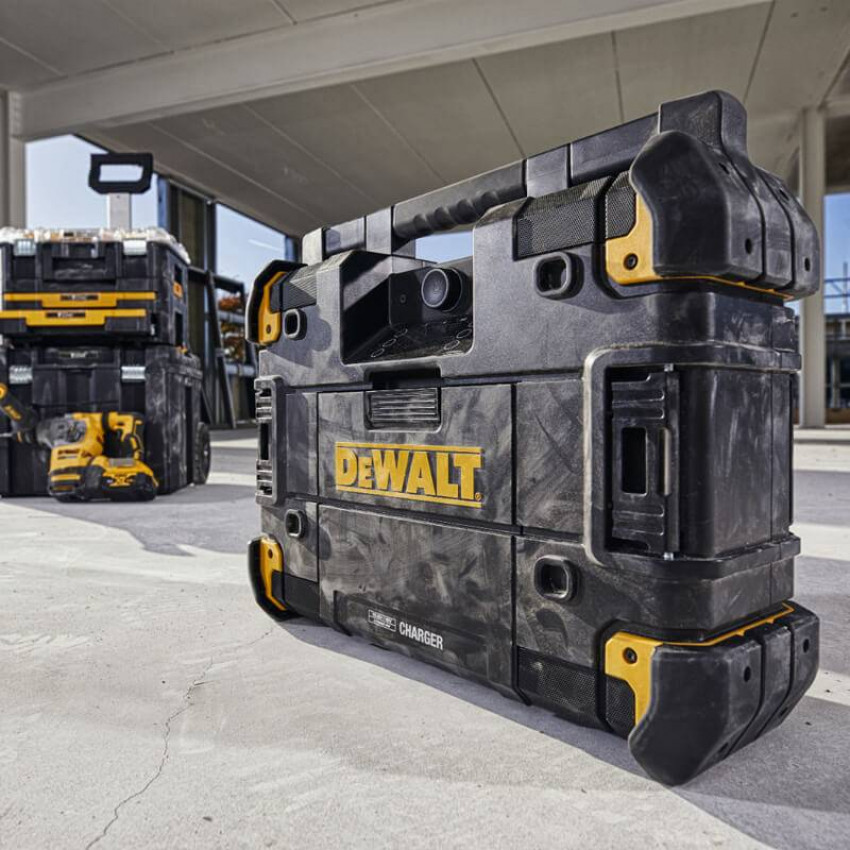 Зарядний пристрій - радіоприймач DeWALT DWST1-81078-DWST1-81078