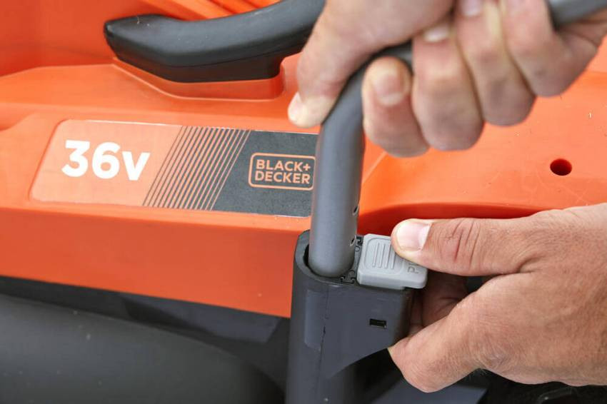 Газонокосарка акумуляторна BLACK DECKER BCMW3336L1-BCMW3336L1