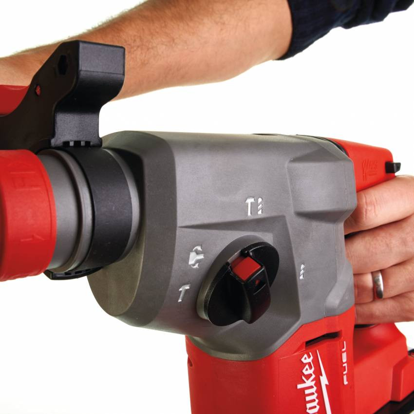 Перфоратор SDS-PLUS акумуляторний MILWAUKEE, M18 CHX-0Х, 2,5Дж (HDкейс) АКЦІЯ-4933451430