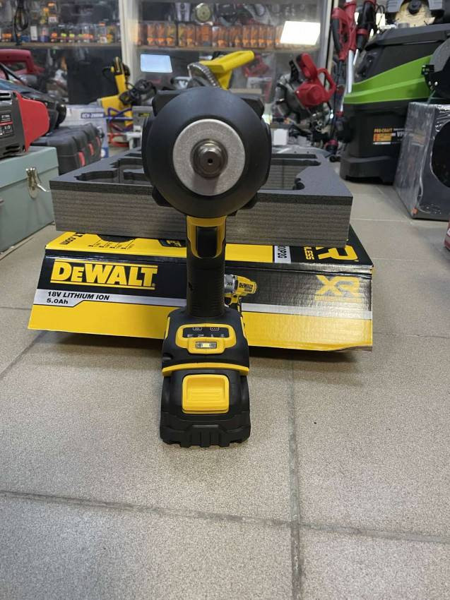 Гайковерт ударний акумуляторний безщітковий 1/2", 1396 Нм, DeWALT DCF900P2G-DCF900P2G