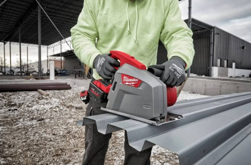 Циркулярна пилка по металу MILWAUKEE M18 FUEL FMCS66-0C 66мм 4933472110-4933472110