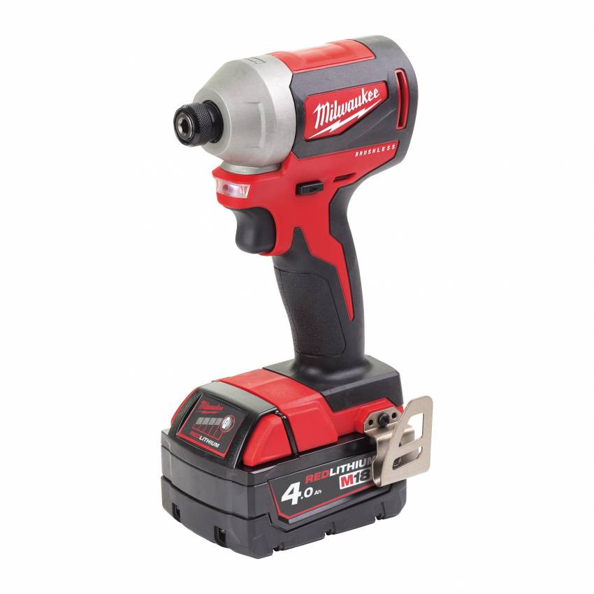 Гвинтоверт акумуляторний 1/4" HEX MILWAUKEE, M18 CBLID-402C, 180Нм, (зарядний пристрій, 2 акум.Х 4Ач, кейс)-4933464534