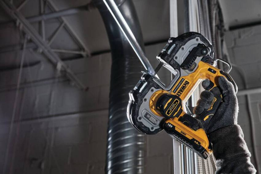 Пила стрічкова акумуляторна безщіткова DeWALT DCS377NT-DCS377NT