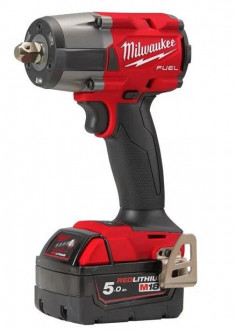 Гайковерт високомоментний MILWAUKEE 1/2&quot; (881 Nm) MILWAUKEE M18 FUEL FMTIW2P12-502X фіксацією піном