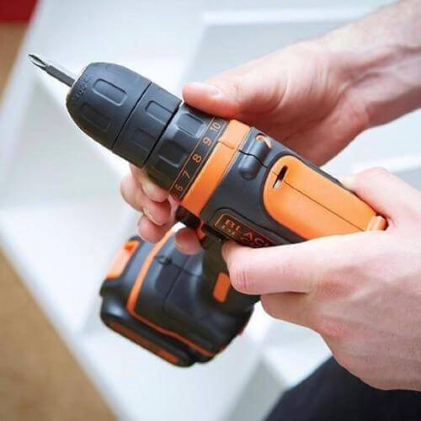 Дриль-шуруповерт акумуляторний BLACK DECKER BDCDD12K-BDCDD12K