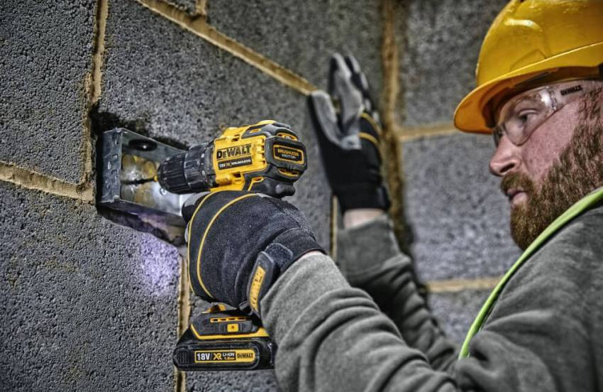 Дриль-шуруповерт акумуляторний безщітковий DeWALT DCD708N 18 В XR 65 Нм-DCD708N