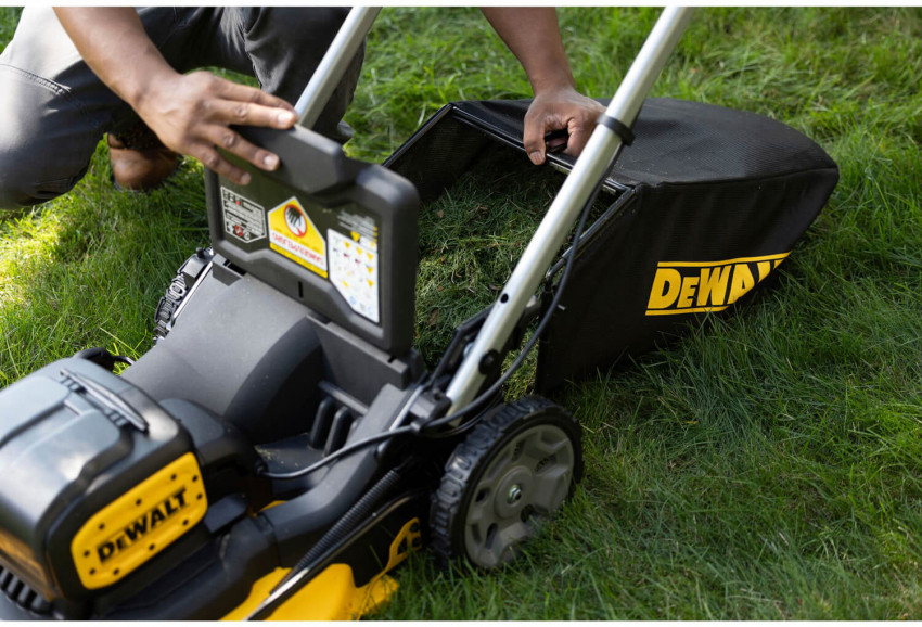 Газонокосарка акумуляторна безщіткова DeWALT DCMWP134W2-DCMWP134W2