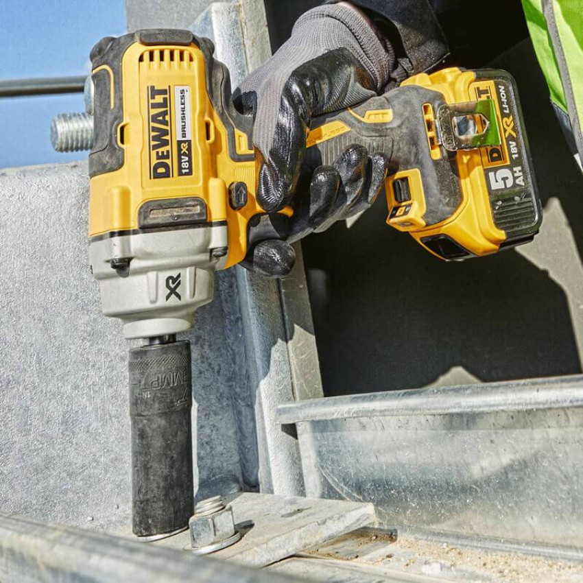 Гайковерт ударний акумуляторний безщітковий DeWALT DCF894NT-DCF894NT