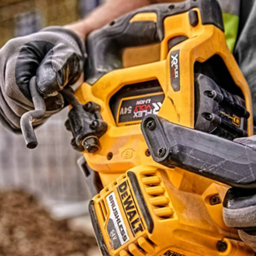 Пила дискова акумуляторна безщіткова DeWALT DCS577T2-DCS577T2