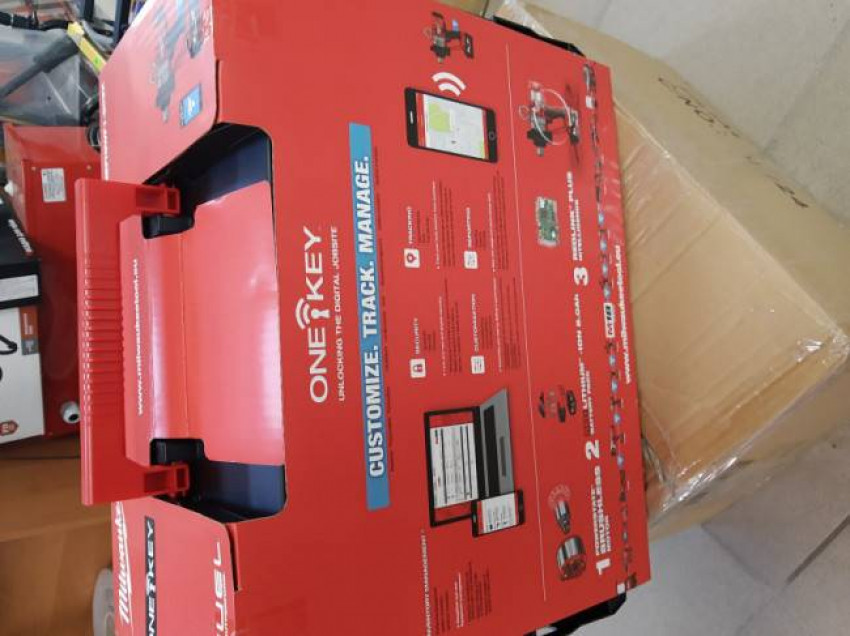 Гайковерт акумуляторний 1" MILWAUKEE, M18 ONEFHIWF1-0X, 2400Нм-4933459732