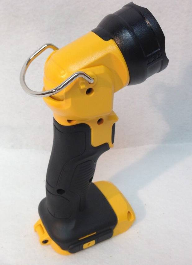 Ліхтар світлодіодний акумуляторний + USB адаптер DeWALT DCL040+DCB090-DCL040+DCB090