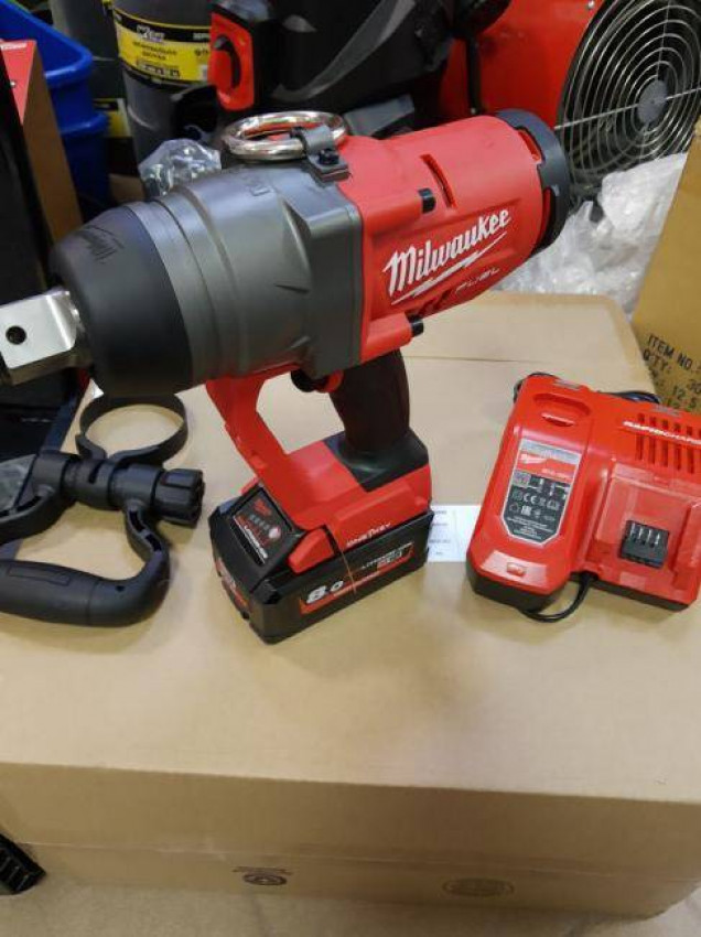 Гайковерт акумуляторний 1" MILWAUKEE, M18 ONEFHIWF1-802X, 2400Нм (зарядний пристрій, 2 акум.Х 8Ач, HDкейс)-4933459733