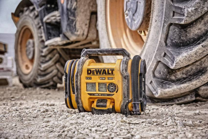 Компресор повітряний акумуляторний DeWALT DCC018N-DCC018N