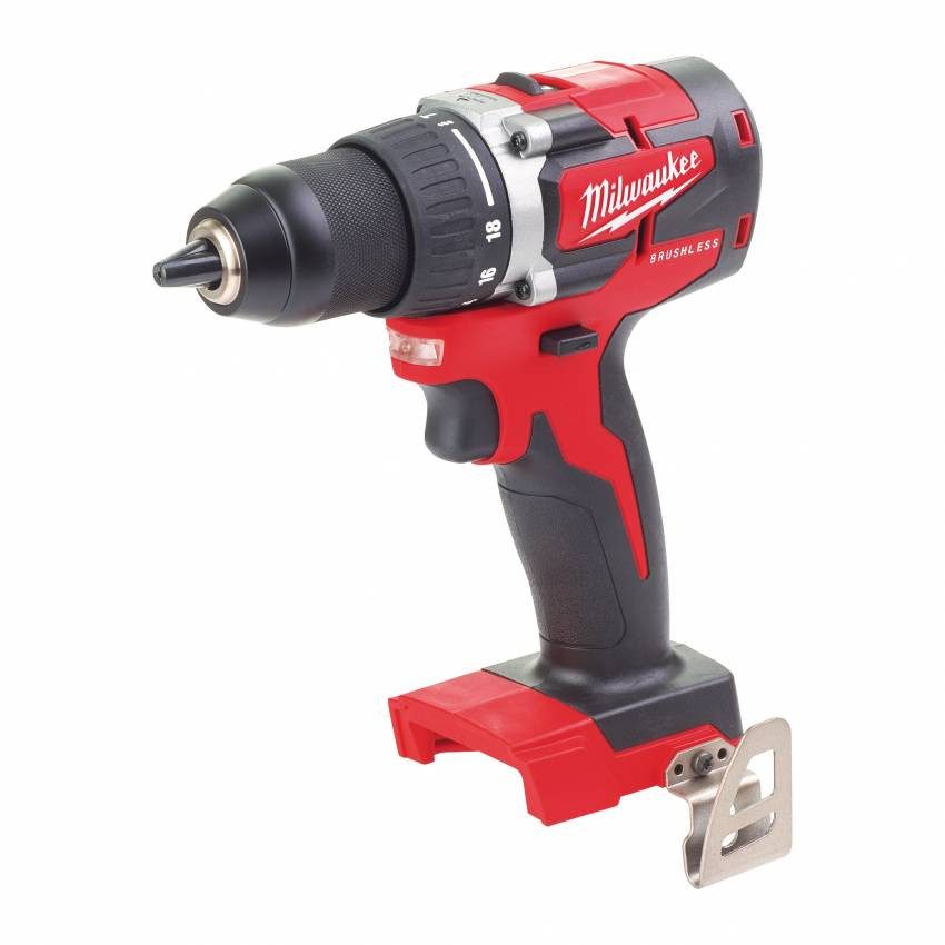 Дриль-шуруповерт акумуляторний MILWAUKEE, M18 CBLDD-402C, 60Нм, (зарядний пристрій, 2 акум.Х 4Ач, кейс)-4933464539