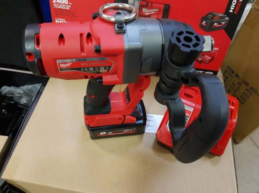 Гайковерт акумуляторний 1" MILWAUKEE, M18 ONEFHIWF1-802X, 2400Нм (зарядний пристрій, 2 акум.Х 8Ач, HDкейс)-4933459733