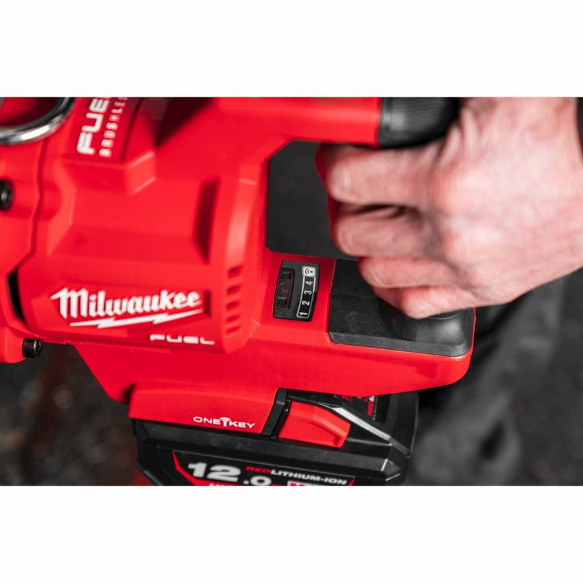 Гайковерт акумуляторний 1" MILWAUKEE, M18 ONEFHIWF1DS-0C, 2711Нм (кейс)-4933472071