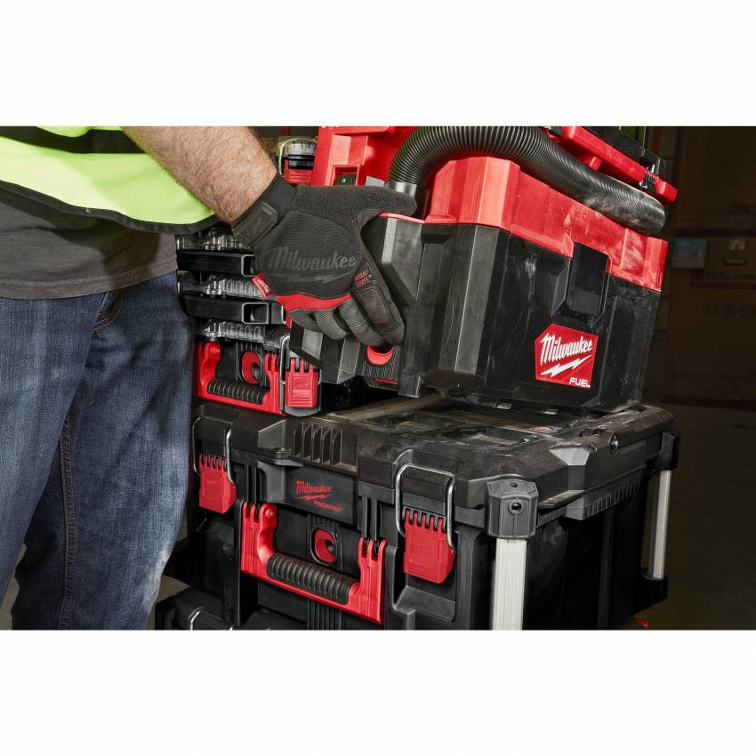 Пилосос акумуляторний PACKOUT MILWAUKEE, M18 FPOVCL-0-4933478187