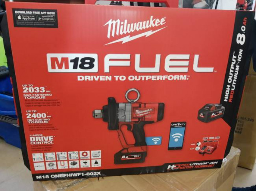 Гайковерт акумуляторний 1" MILWAUKEE, M18 ONEFHIWF1-802X, 2400Нм (зарядний пристрій, 2 акум.Х 8Ач, HDкейс)-4933459733