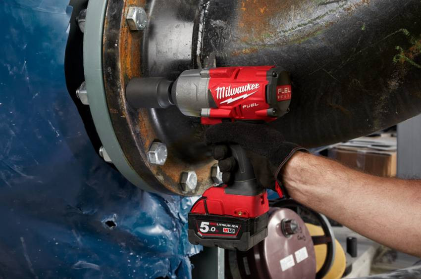 Гайковерт акумуляторний 1/2" MILWAUKEE, M18 FHIWP12-502X, 1491Нм (зарядний пристрій, 2 акум.Х 5Ач, HDкейс)-4933459693