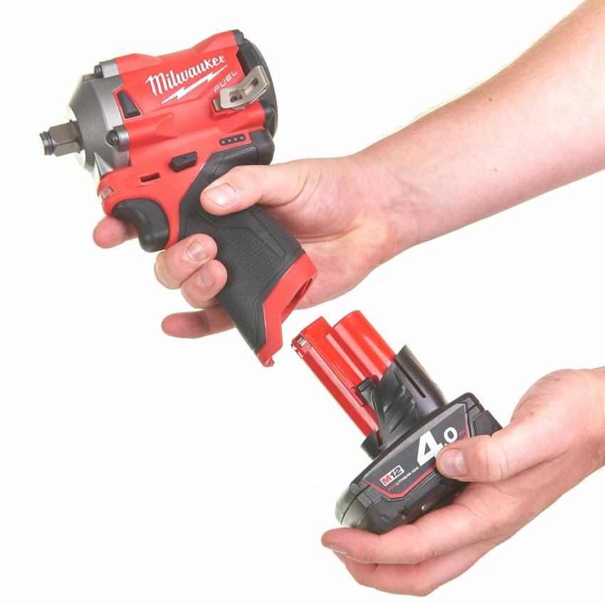 Гайковерт акумуляторний 1/2" MILWAUKEE, M12 FIWF12-422X, 339 Нм, (заряд. пристрій, 1 акум.Х 2Ач, 1 акум.Х 4Ач, HD кейс)-4933464616