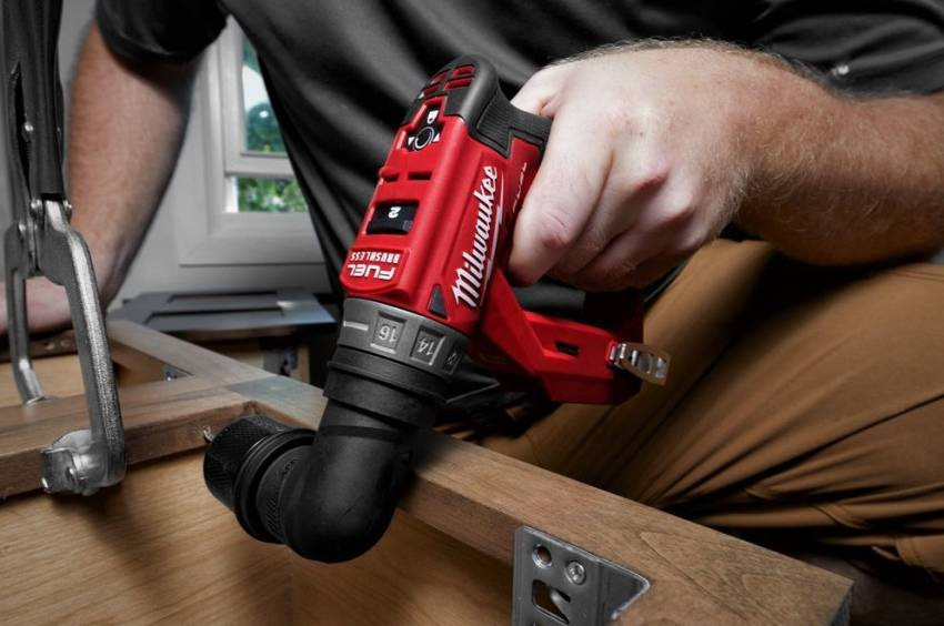 Дриль-шуруповерт акумуляторний MILWAUKEE, M12 FDDXKIT-0X, 34Нм (4 насадки FIXTEC, HD кейс)-4933471332