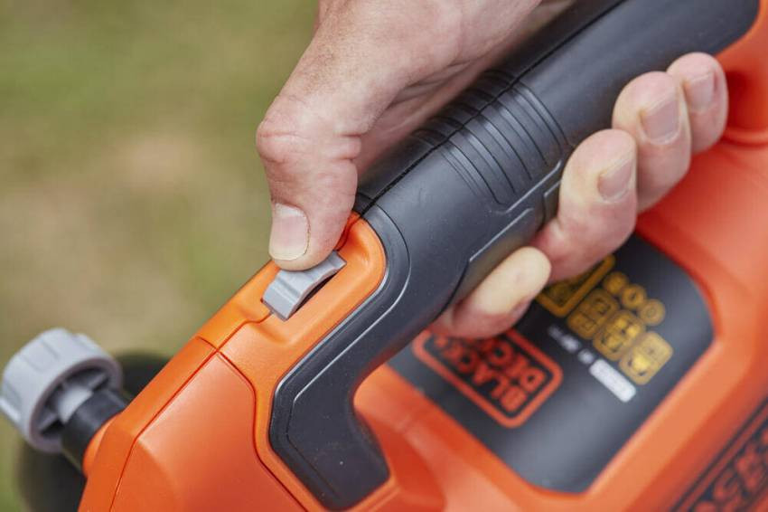 Садовий пилосос акумуляторний безщітковий BLACK DECKER BCBLV3625L1-BCBLV3625L1