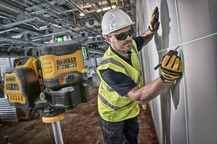 Рівень лазерний лінійний DeWALT DCE089NG18-DCE089NG18