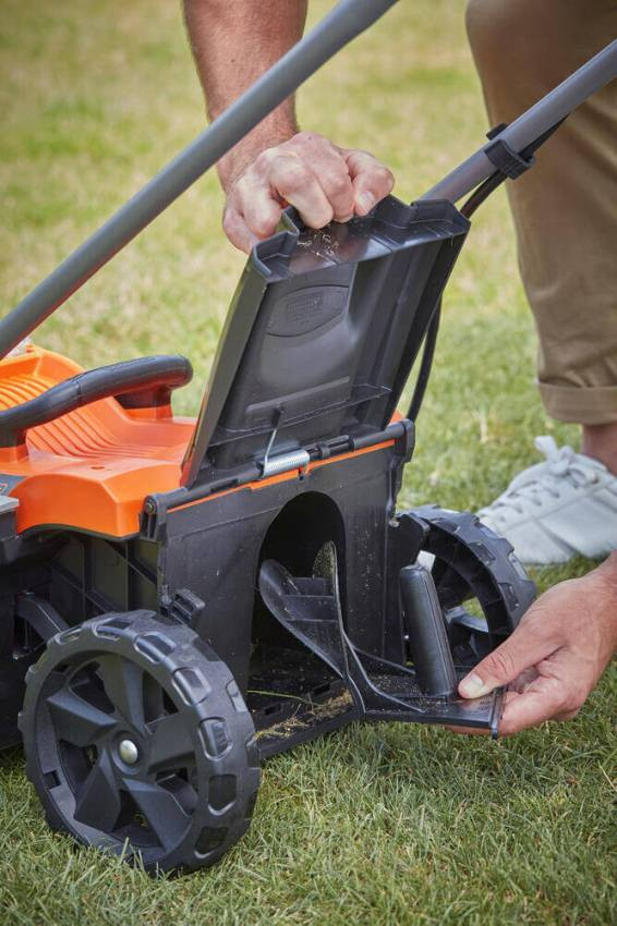 Газонокосарка акумуляторна BLACK DECKER BCMW3318L2-BCMW3318L2