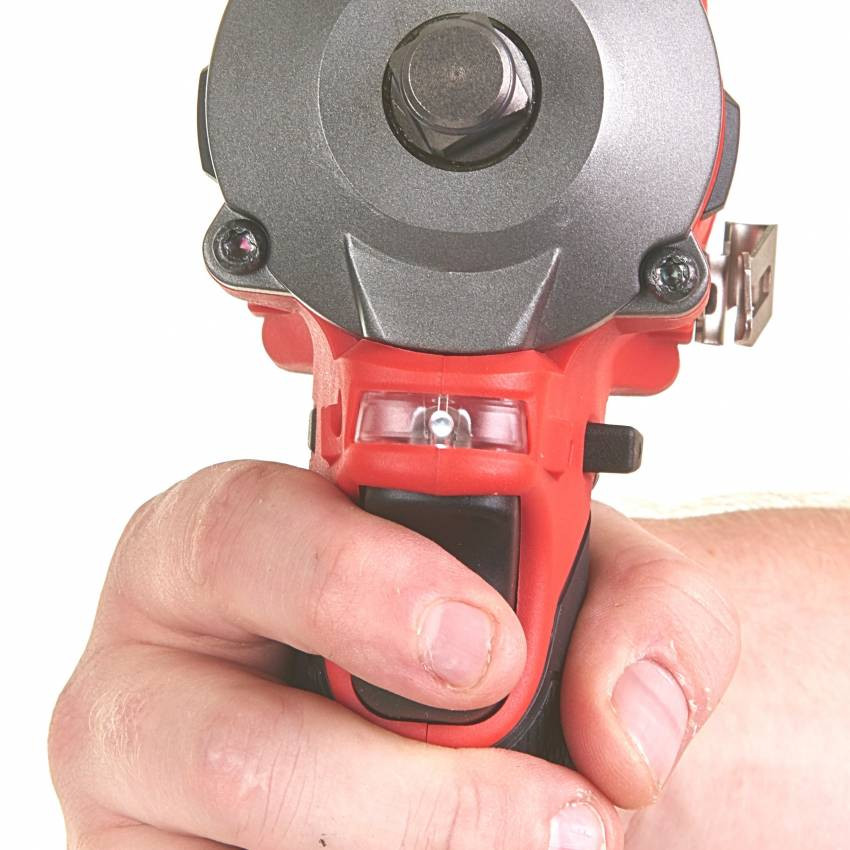 Гайковерт акумуляторний 1/2" MILWAUKEE, M12 FIWF12-422X, 339 Нм, (заряд. пристрій, 1 акум.Х 2Ач, 1 акум.Х 4Ач, HD кейс)-4933464616