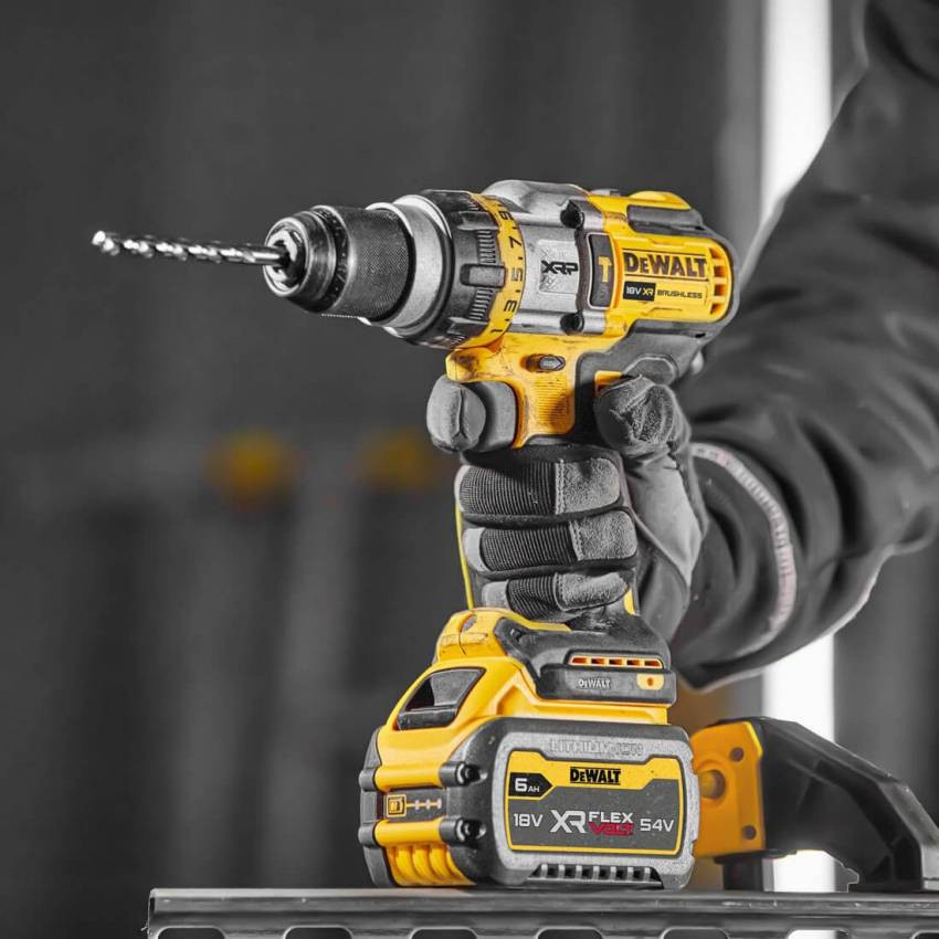 Дриль-шуруповертний акумуляторний безщітковий ударний DeWALT DCD999NT-DCD999NT