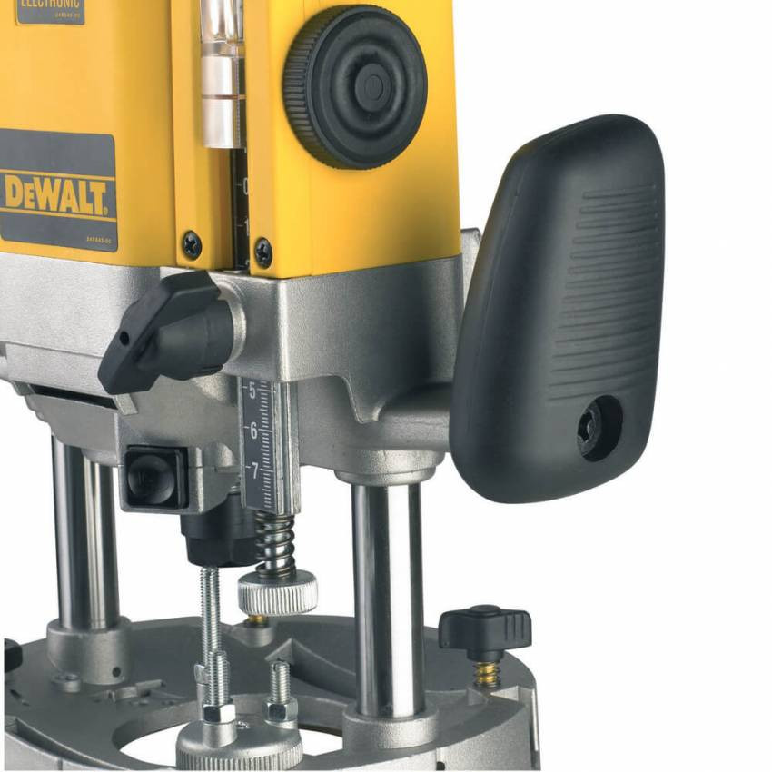 Мережевий маршрутизатор DeWALT DW625E-DW625E