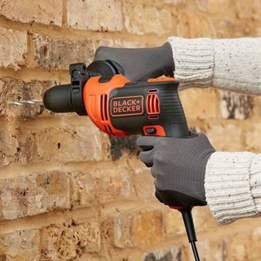 Дриль мережевий ударний BLACK DECKER BEH550K-BEH550K