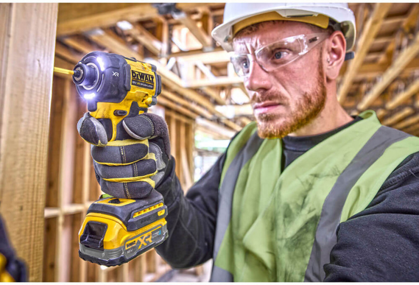 Шурупокрут ударний гідравлічний акумуляторний безщітковий DeWALT DCF870E2T-DCF870E2T