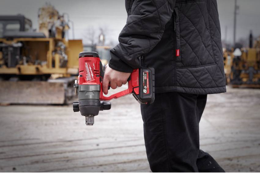 Гайковерт акумуляторний 1" MILWAUKEE, M18 ONEFHIWF1-802X, 2400Нм (зарядний пристрій, 2 акум.Х 8Ач, HDкейс)-4933459733