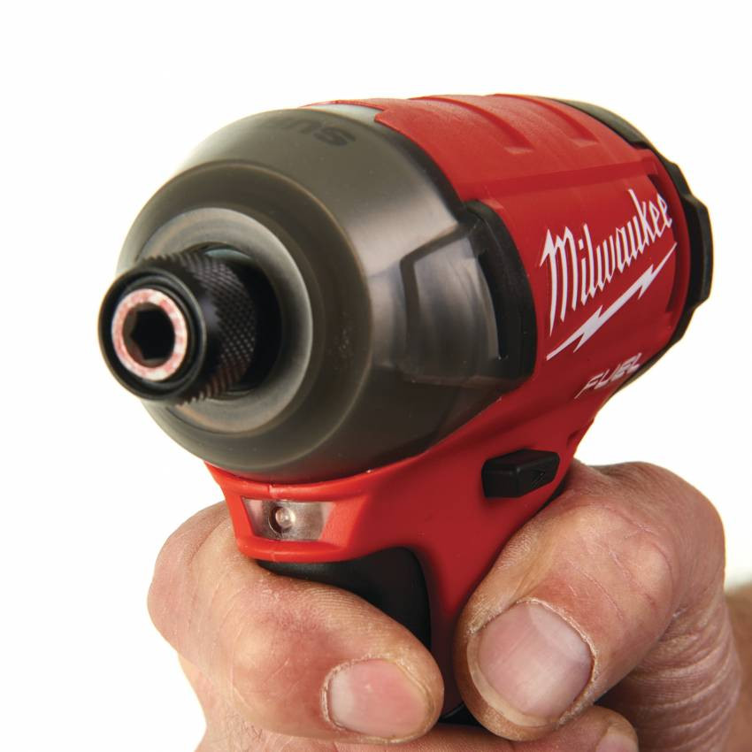 Гвинтоверт акумуляторний 1/4" HEX MILWAUKEE, M12 FQID-202X, 50Нм (зарядний пристрій, 2 акум.Х 2Ач, HDкейс)-4933464973