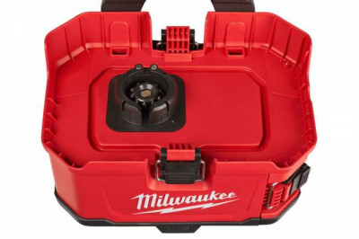 Обприскувач акумуляторний на базовій станції Milwaukee M18 BPFPH з енергокомплектом  (+зар.пр.,1акум.Х4Аг). під ємністю для хімії