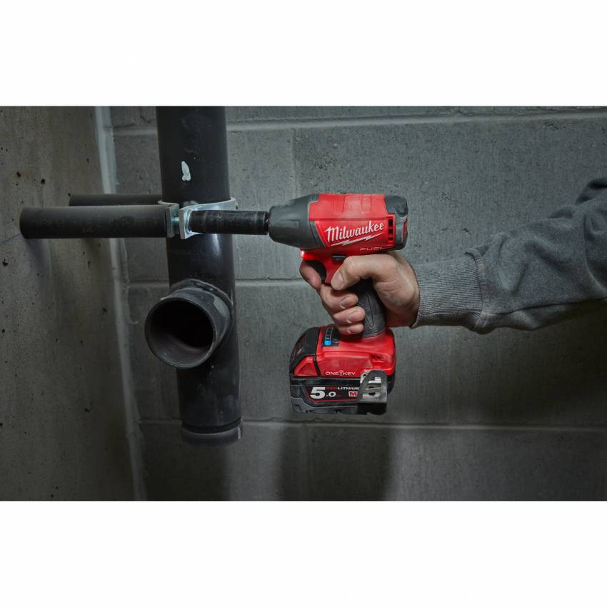 Гайкокрут акумуляторний 1/2" MILWAUKEE, M18 ONEIWF12-502X, 300Нм (зарядний пристрій, 2 акум.Х 5Ач, HDкейс)-4933451374