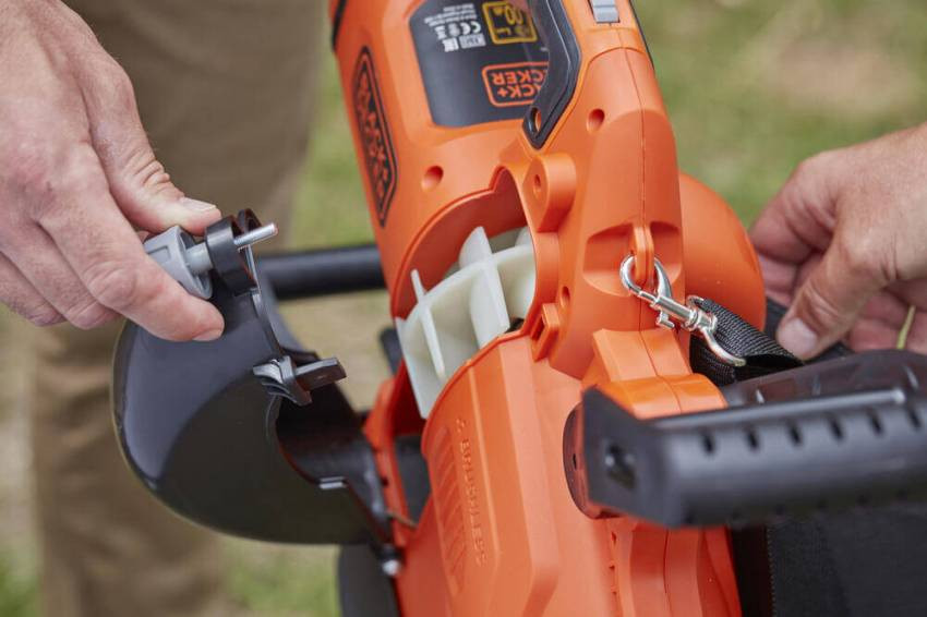 Садовий пилосос акумуляторний безщітковий BLACK DECKER BCBLV3625L1-BCBLV3625L1