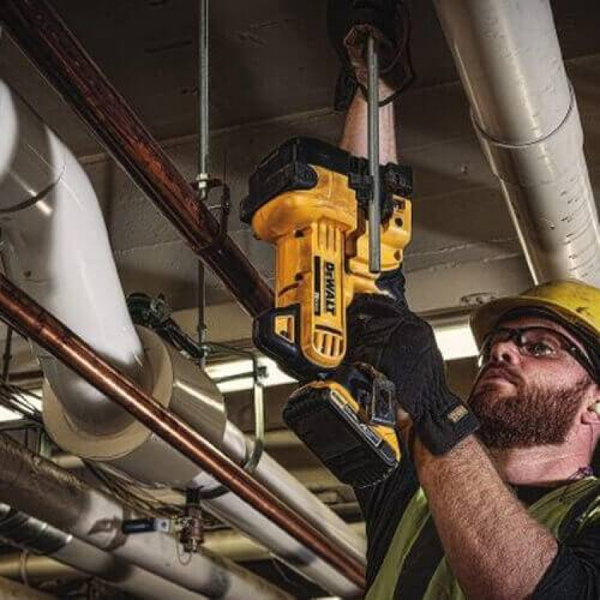 Різач шпильок акумуляторний DeWALT DCS350N-DCS350N