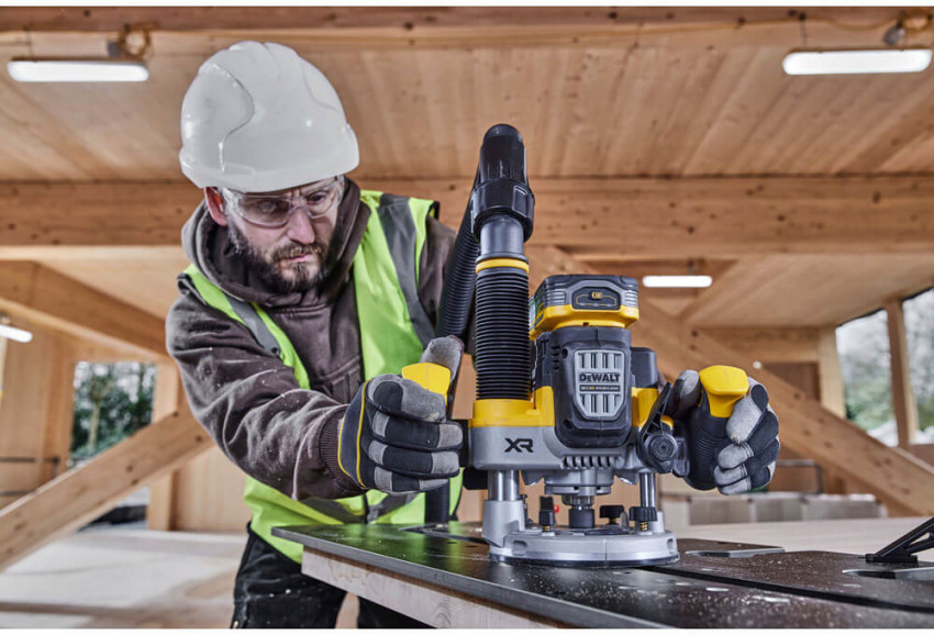 Фрезер акумуляторний безщітковий DeWALT DCW620NT-DCW620NT