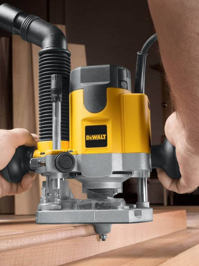 Фрезер мережевий DeWALT DW621KT-DW621KT