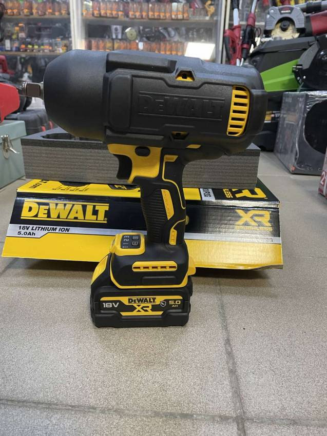 Гайковерт ударний акумуляторний безщітковий 1/2", 1396 Нм, DeWALT DCF900P2G-DCF900P2G