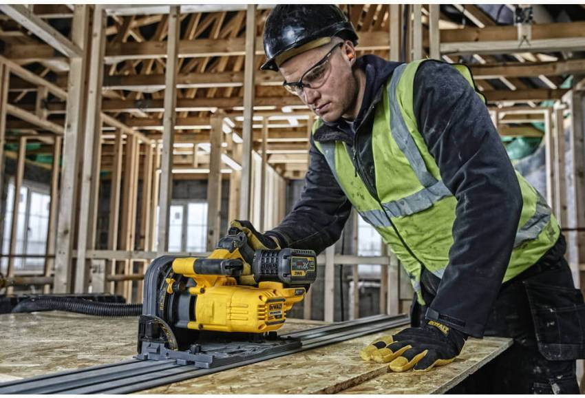 Пила дискова занурювальна безщіткова акумуляторна DeWALT DCS520T2R-DCS520T2R