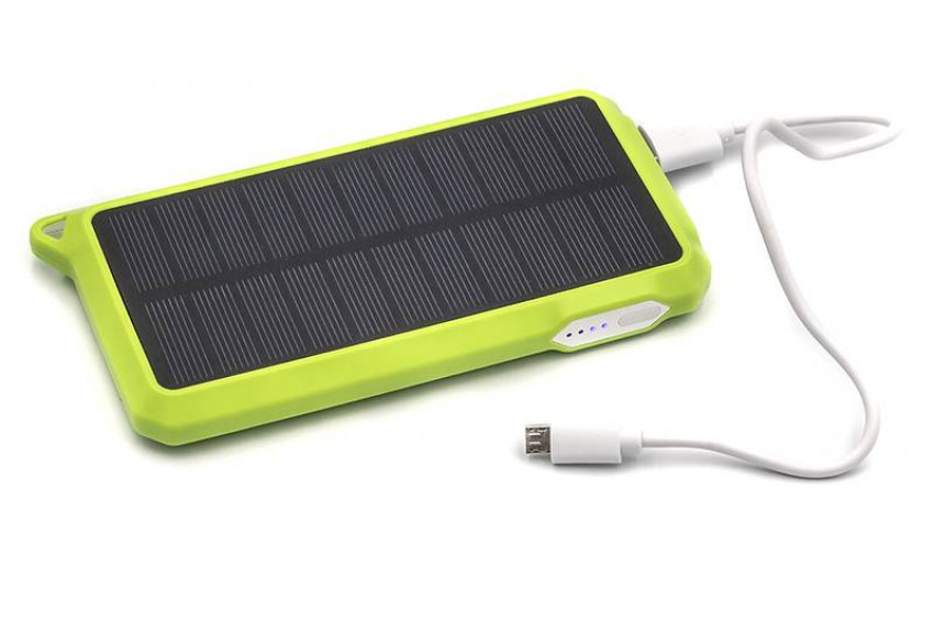 Універсальна сонячна мобільна батарея PowerPlant/PB-SS002/10000mAh/green-PB-SS002G