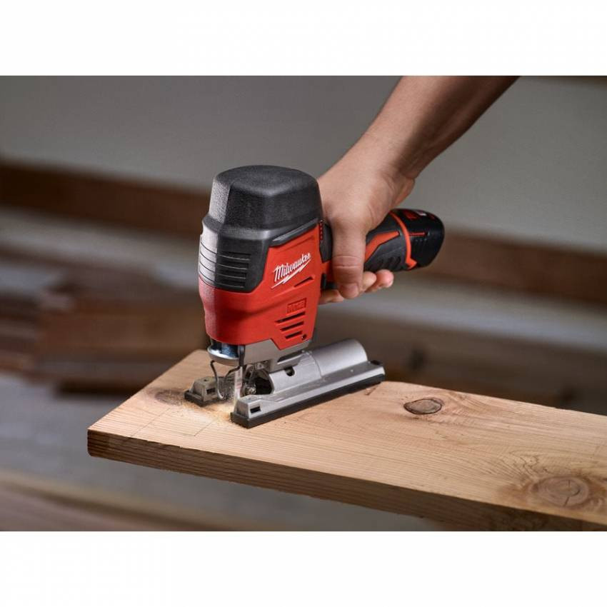 Акумуляторний лобзік MILWAUKEE M12 JS-402B (Li-Ion 4Ач) 4933441700-4933441700