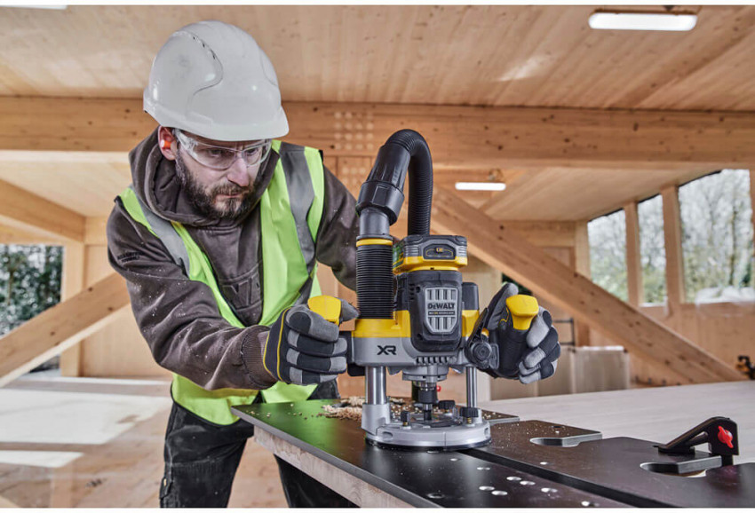 Фрезер акумуляторний безщітковий DeWALT DCW620NT-DCW620NT